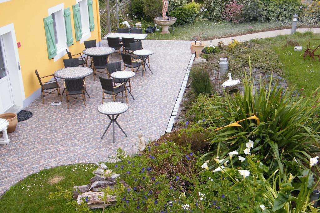 Chez Katy Et Dede Hotell Bangor Eksteriør bilde